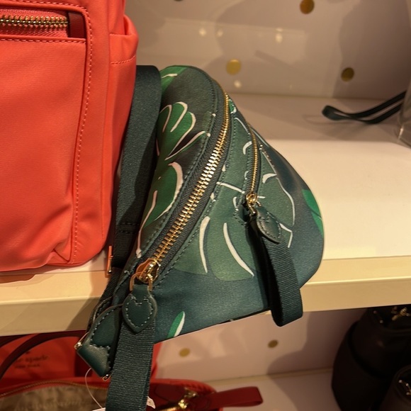 Kate Spade Chelsea Monstera Leaves Print Nylon Belt Bag Fanny Pack Green Multi - Picture 2 of 16